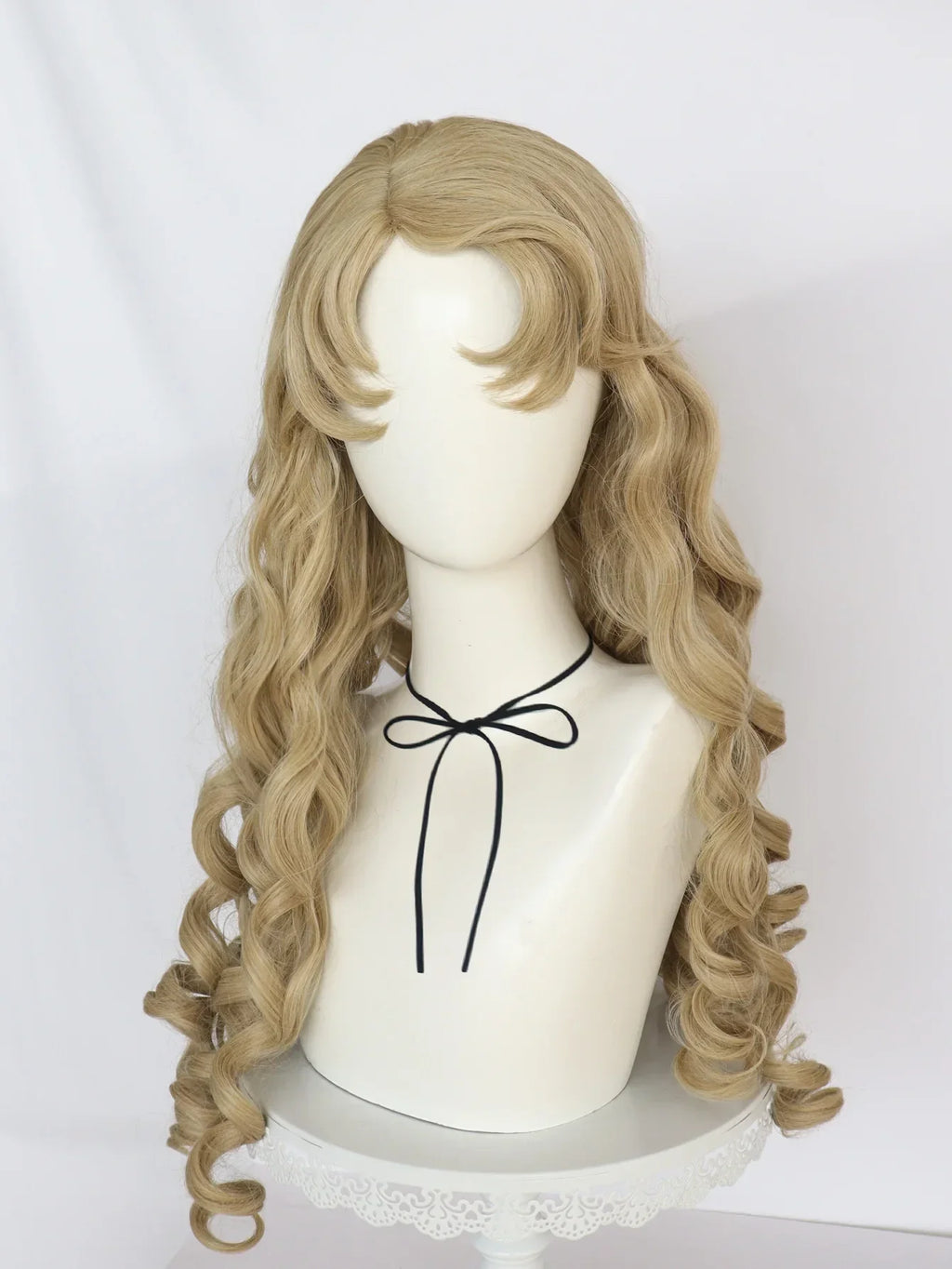 Synthetic 26inch Princess Curly Wavy Long Brown Sleeping Beauty Aurora Cosplay Wig for Halloween Christmas School