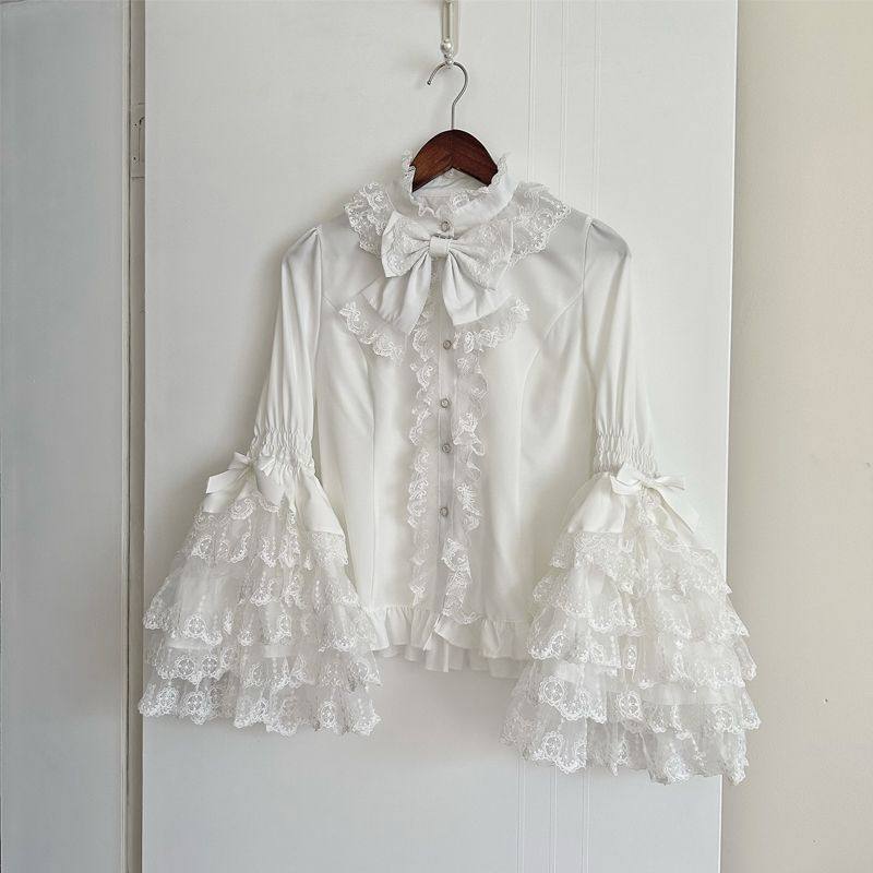 Hime-Sleeve Sweet Lolita Bell Sleeve Blouse