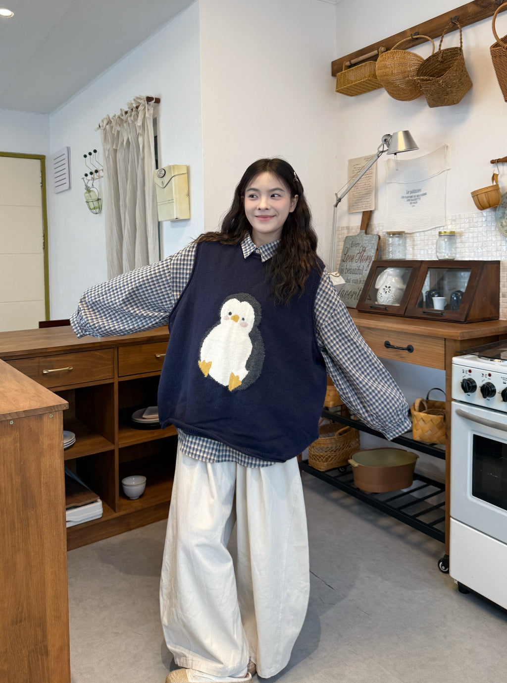 Japanese Cartoon Embroidery Knitted Vest