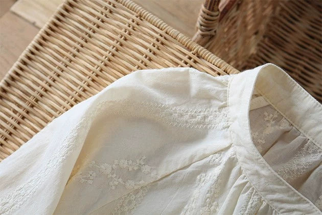 Jacquard Embroidery Balloon-Sleeve Blouse