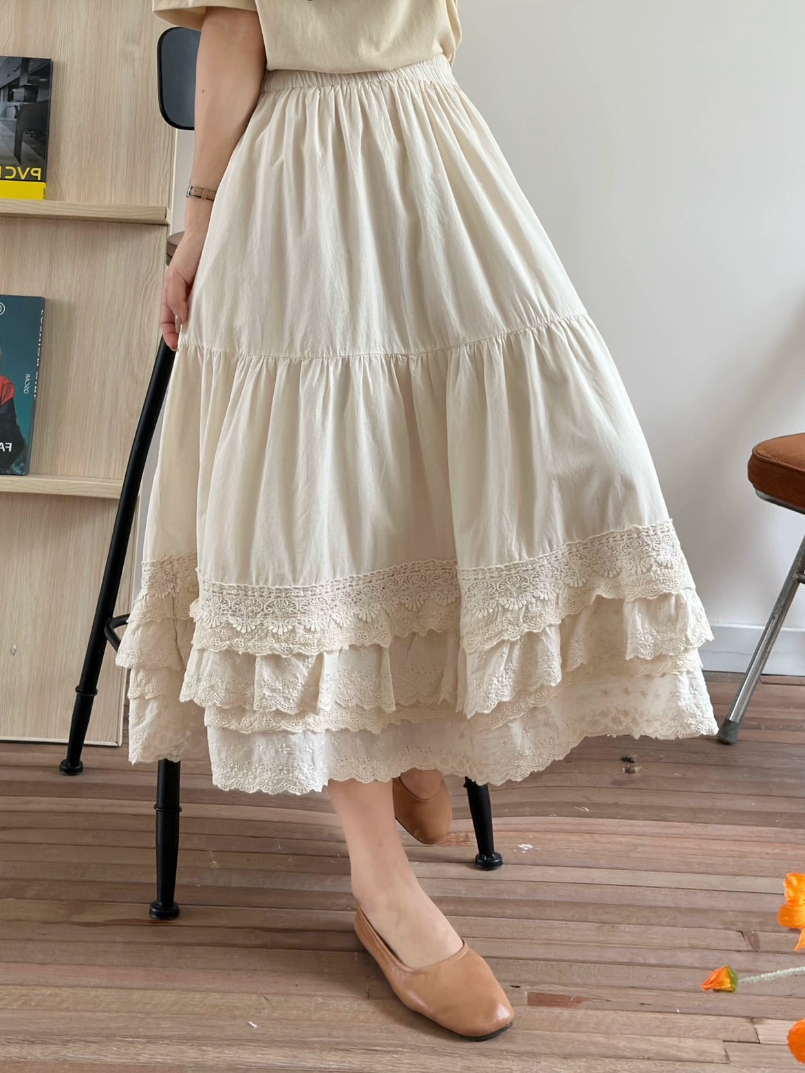 Sweet Retro Lace-Stitched Cotton Midi Skirt