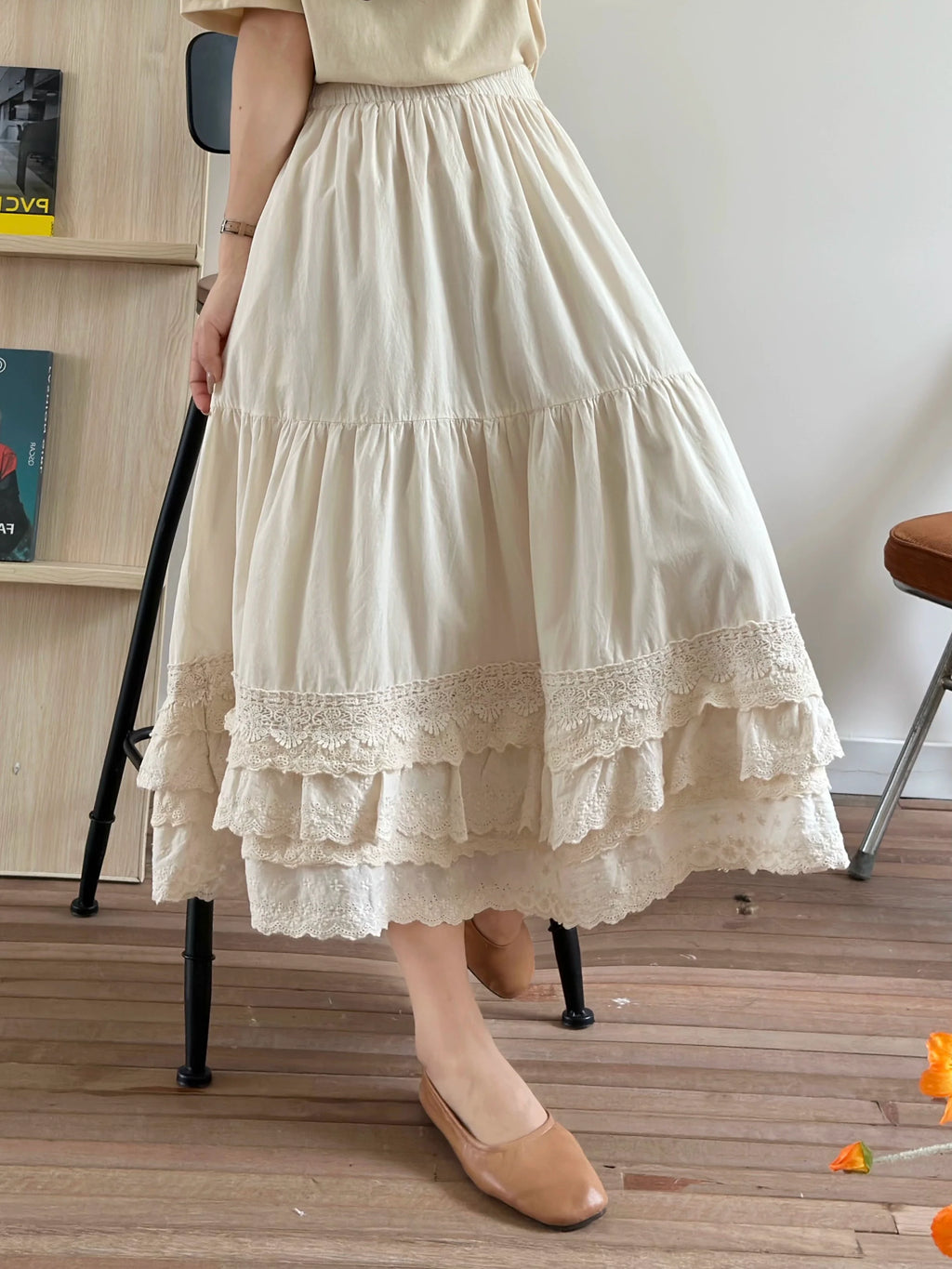 Sweet Retro Lace-Stitched Cotton Midi Skirt