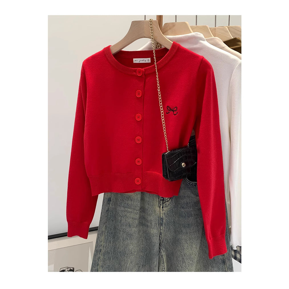 2024 Korean-style High-end Embroidered Slim Sweater Coat Autumn and Winter Niche Non-collision Design Top for Women