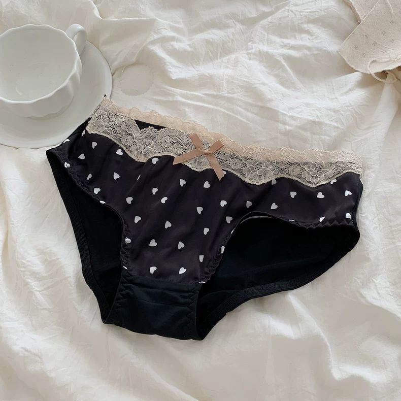 Lace Edge Underwear for Women Sexy Low-Waist Cotton Blocking Love Japanese Style Girls’ Ice Silk Sweet Briefs - Black