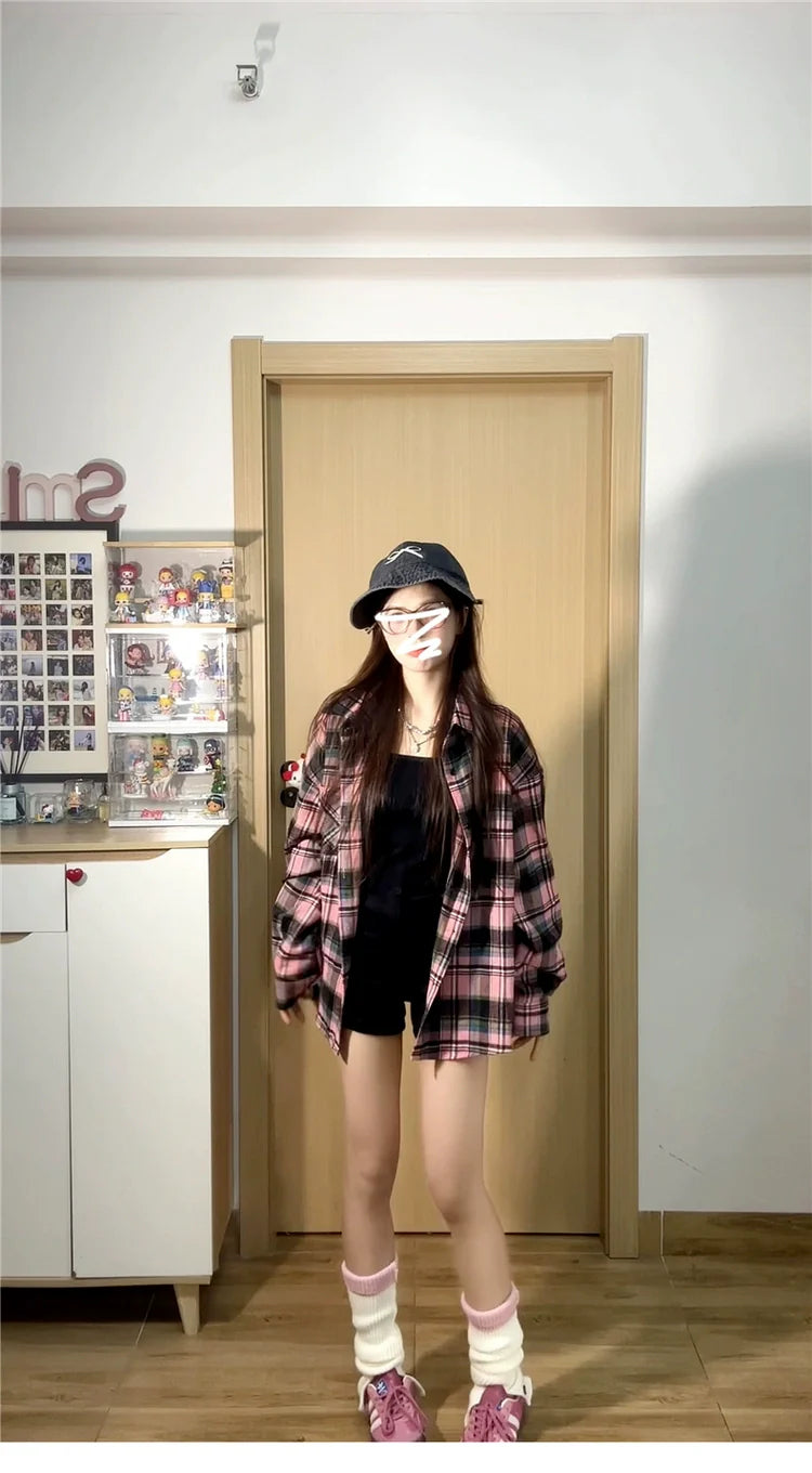 Oversize Vintage Plaid Shirt Jacket - kawaii-inspired outfit in pastel colors - 7525564