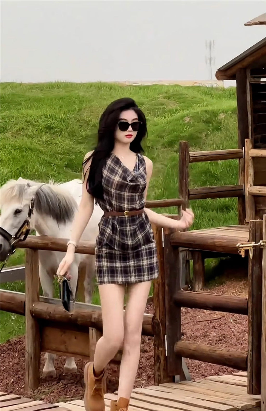 Khaki British-Style Plaid Shoulder Set - kawaii-inspired outfit in pastel colors - 3096276