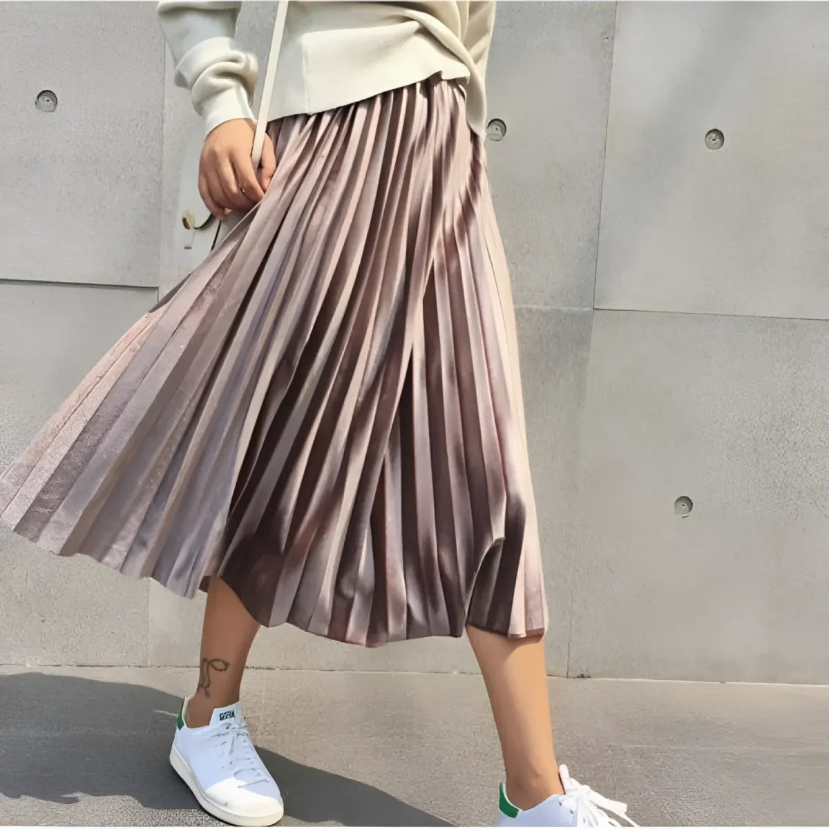 Pleated Velvet Skirt with Elastic Waist