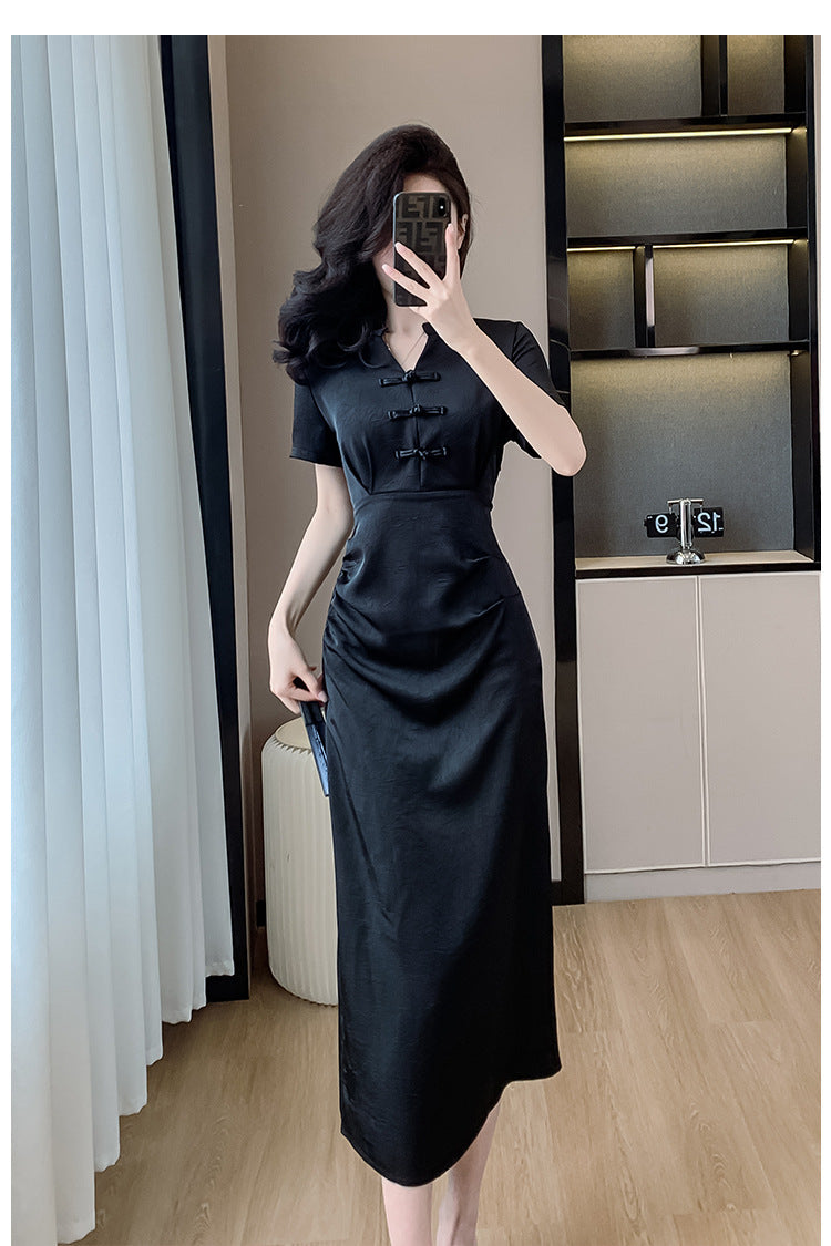 New Chinese-Style Women’s 2026 Petite Dress with Traditional Chinese Retro Buckle Design Slim Fit Black Dress