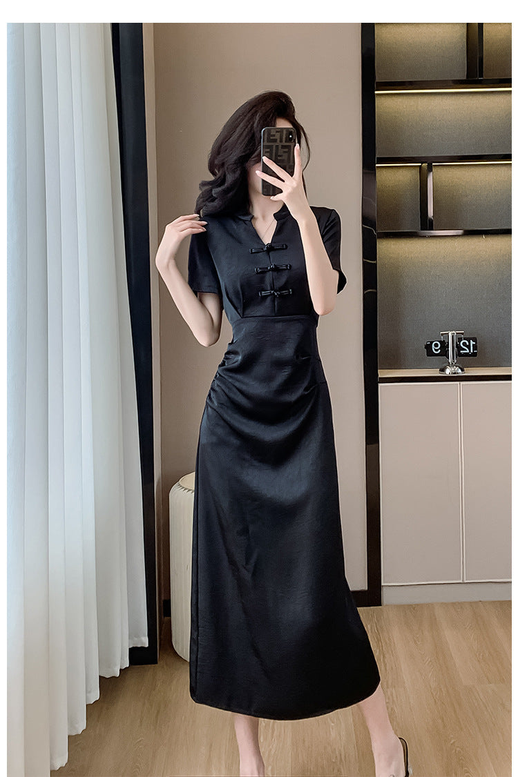 New Chinese-Style Women’s 2026 Petite Dress with Traditional Chinese Retro Buckle Design Slim Fit Black Dress