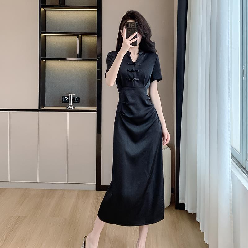 New Chinese-Style Women’s 2026 Petite Dress with Traditional Chinese Retro Buckle Design Slim Fit Black Dress