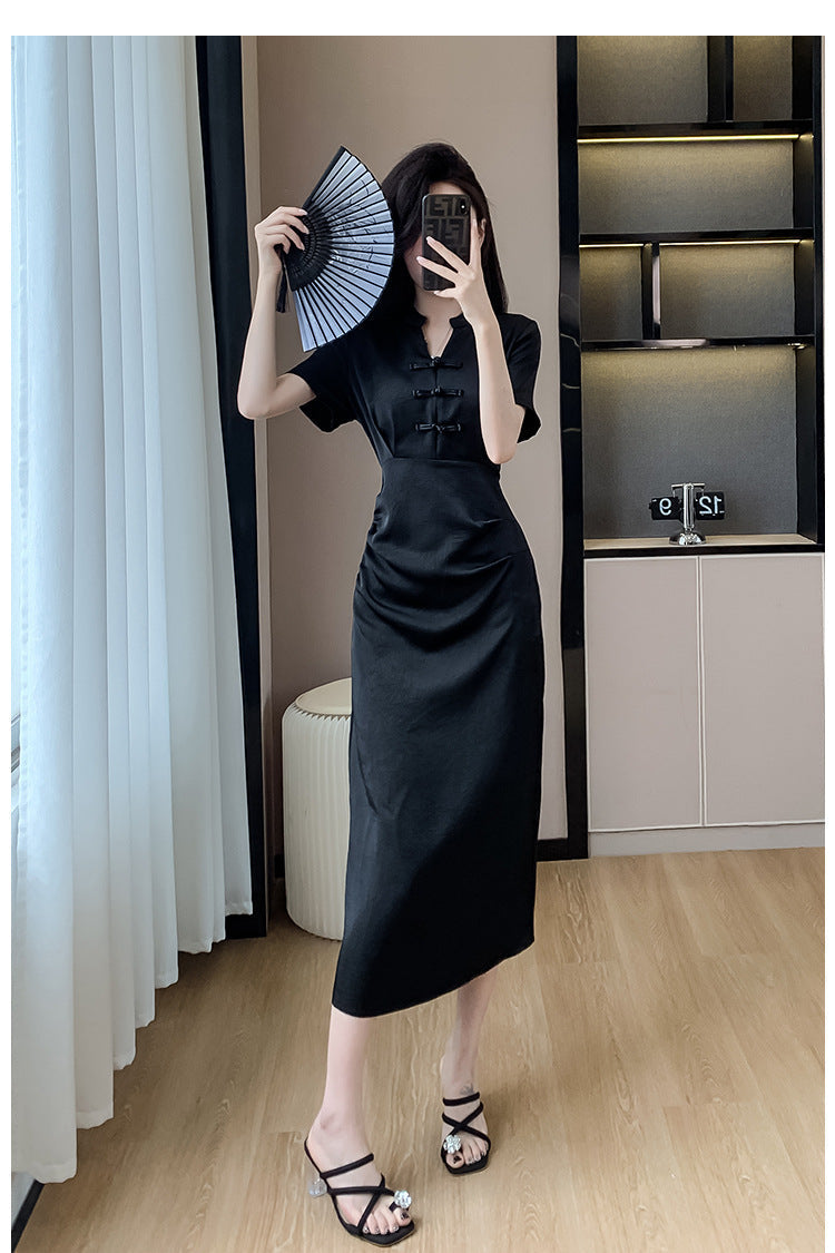 New Chinese-Style Women’s 2026 Petite Dress with Traditional Chinese Retro Buckle Design Slim Fit Black Dress