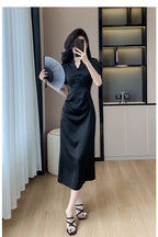 New Chinese-Style Women’s 2026 Petite Dress with Traditional Chinese Retro Buckle Design Slim Fit Black Dress