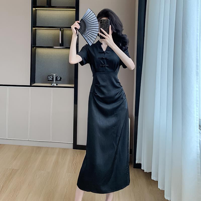 New Chinese-Style Women’s 2026 Petite Dress with Traditional Chinese Retro Buckle Design Slim Fit Black Dress - Short