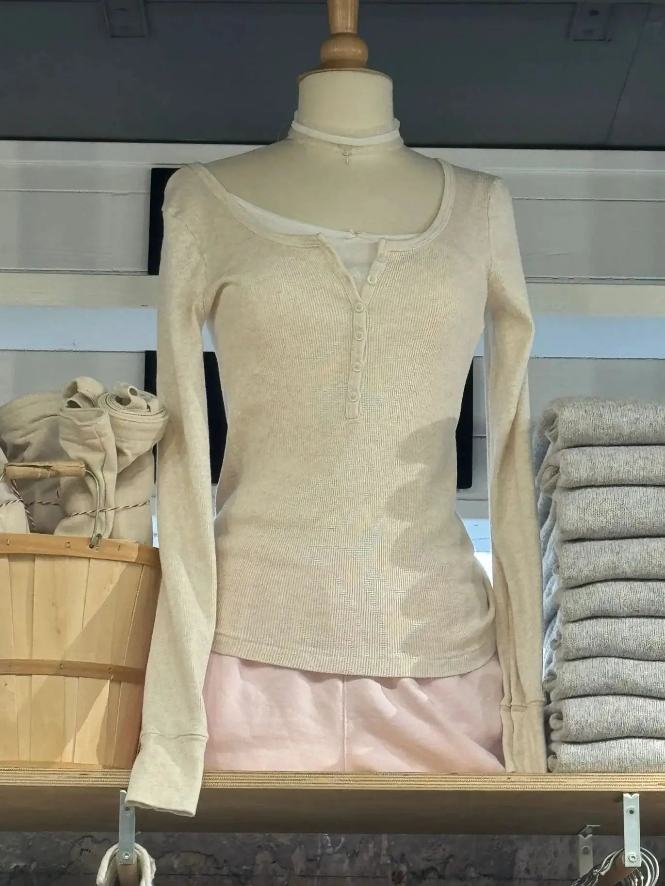 Six Buttons Ribbed Long Sleeve T-shirts Women Spring Round Neck Cotton Slim Tee Top Female Sweet Cute Pink Tshirt Y2k