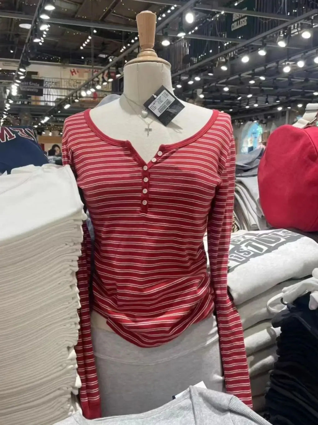 Six Buttons Ribbed Long Sleeve T-shirts Women Spring Round Neck Cotton Slim Tee Top Female Sweet Cute Pink Tshirt Y2k