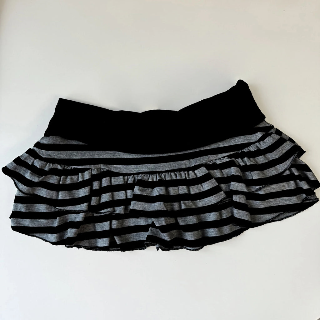 Cute sweet millennium Spice Girls lace mini skirt Trendy elegant Vintage Harajuku skirt subculture fashionable female