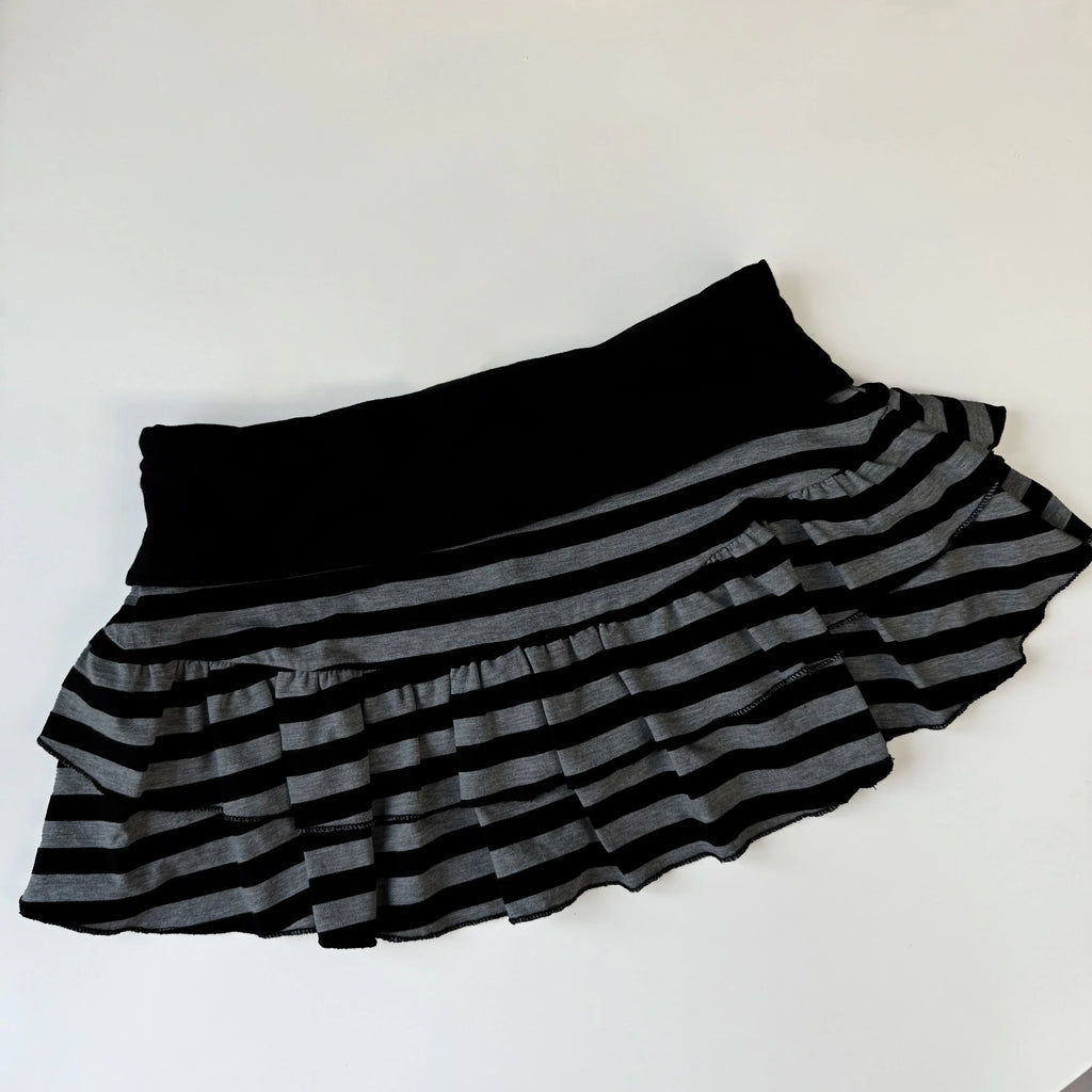 Cute sweet millennium Spice Girls lace mini skirt Trendy elegant Vintage Harajuku skirt subculture fashionable female