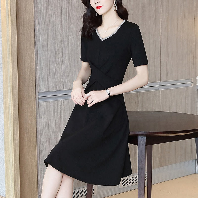 French Style Socialite Style V-neck Chain Stitching dress 2024 Summer New Elegant Retro Hepburn Style Black Dress