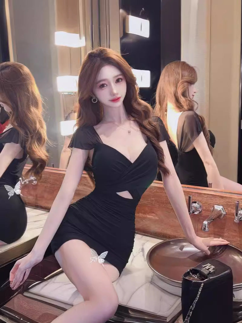 Real Shot of Pure Lust Style Sexy Dress for Women to Cover Belly Tight Hip Skirt Summer Elegant Low-Cut V-Neck Slim