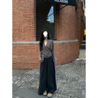 A set of early autumn wear salt style light ripe wear thin V-neck long sleeve top high waist floor wide leg pants suit