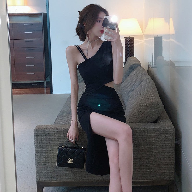 Hong Kong style sexy small black dress Hepburn style careful machine waist-exposed sling dress 2023 slim slimming split